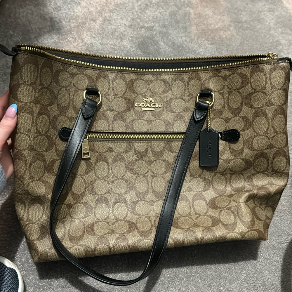 Coach tote